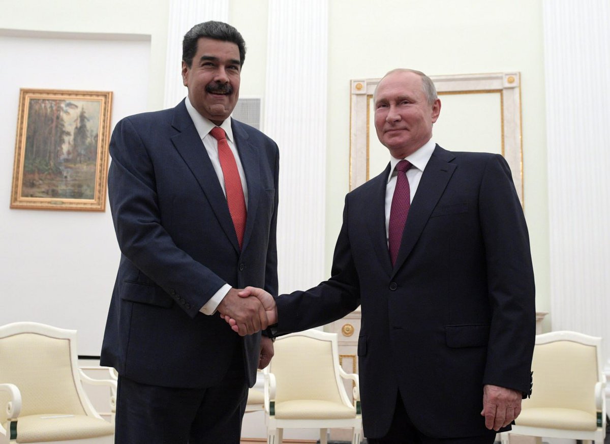 SputnikMundo's tweet photo. 🇻🇪🇷🇺 Vladímir Putin felicita a Nicolás Maduro por su reelección como presidente de la República Bolivariana de Venezuela https://t.co/Sjt3pyy65X