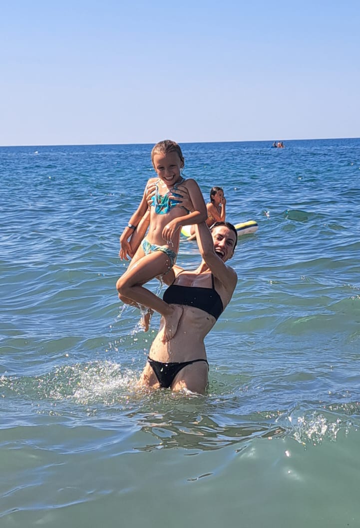 fecesarini's tweet photo. Baby dance 🦄👯🎈 https://t.co/4ikHwI2i1w