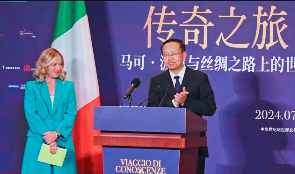 AmbJiaGuide's tweet photo. "#MarcoPolo's journey was not just a physical one through the ancient #SilkRoad but a cultural one of knowledge. He brought a wealth of knowledge about China in a time when distances seemed too great to be bridgeable."

Thus 🇮🇹Prime Minister Giorgia #Meloni inaugurated the #exhibition on Marco Polo at the China Millennium Museum in #Beijing.  

"Il #Milione was much bigger than a travel diary. It is a window into a culture that few in Europe could imagine at the time,as it traced a road that leads from Italy to China: at times it was an easy journey, at others more uphill, but that road has always been passable--it is up to us to keep it that way so that the economic and cultural relations that are the basis of our #cooperation can continue to pass".🇨🇳🇮🇹
#马可波罗 #MarcoPolo #MarcoPolo700 #history #storia #culture #CulturalHeritage #Italy