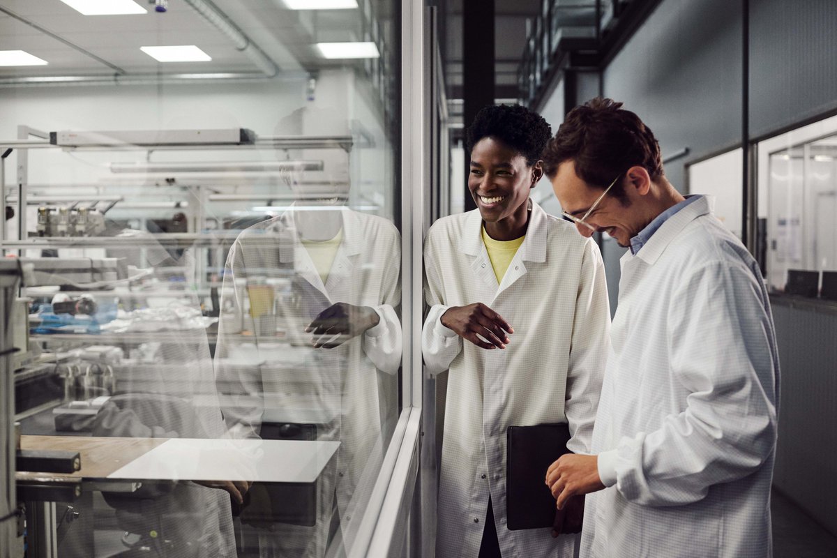 custom_cells's tweet photo. Empowering the future: 5 reasons why working in the battery industry is exceptional 🔋🔝

💡 Driving #Innovation and progress
🌱 Contributing to #Sustainability and #ClimateAction
🔁 Diverse career pathways
🌎 Global opportunities and collaboration
📊 Job stability and growth https://t.co/llS8BfAj9z