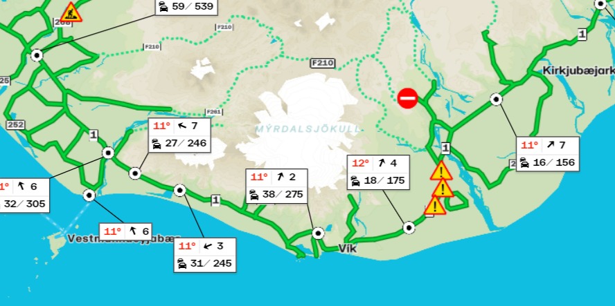 LavaCentre's tweet photo. Updated at 06:32
The ring road at Skálmabridge has been opened with the restriction that the road is single-lane. Traffic will be controlled. Drivers are asked to be considerate and respect the signs. https://t.co/JrL7DNoif8 https://t.co/docj3gTVIN