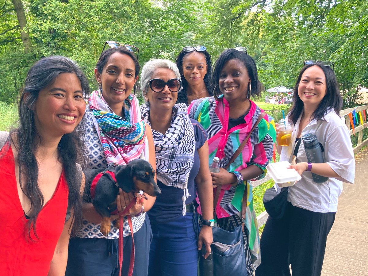 Winnie M Li (@winniemli) on Twitter photo One thing I love about <a href="/PrimadonnaFest/">Primadonna Festival and Prize CIO</a> is its inclusivity ❤️ Lovely to spend time with these women of colour in the UK literary community & to see them on stage: <a href="/monisha_rajesh/">Monisha Rajesh 🍉</a> <a href="/ProfSunnySingh/">Sunny Singh</a> <a href="/xNikkiyx/">BlackGirlRumble</a> <a href="/IrenosenOkojie/">Irenosen Okojie</a> <a href="/AkiSchilz/">Aki Schilz</a> 👍 #BookTwitter #AuthorLife One thing I love about <a href="/PrimadonnaFest/">Primadonna Festival and Prize CIO</a> is its inclusivity ❤️ Lovely to spend time with these women of colour in the UK literary community & to see them on stage: <a href="/monisha_rajesh/">Monisha Rajesh 🍉</a> <a href="/ProfSunnySingh/">Sunny Singh</a> <a href="/xNikkiyx/">BlackGirlRumble</a> <a href="/IrenosenOkojie/">Irenosen Okojie</a> <a href="/AkiSchilz/">Aki Schilz</a> 👍 #BookTwitter #AuthorLife