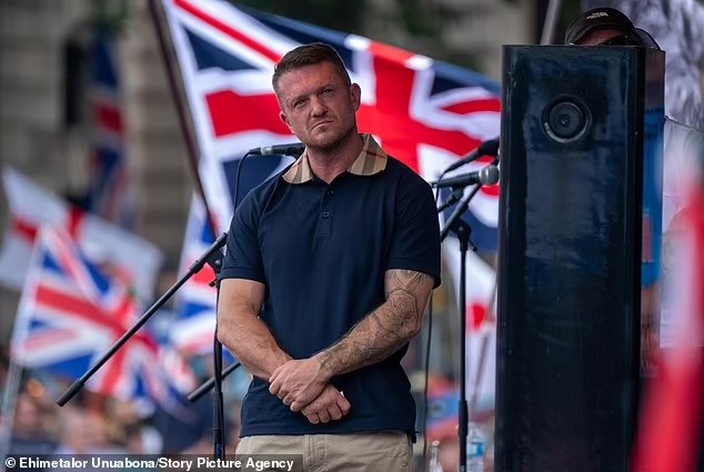 crawfy1971's tweet photo. Stab a soldier multiple times.......you get accused of being a mentally unwell muslim
Assault 3 police officers, one being a female whos nose gets broken...........you are portrayed as the victim because you're a Muslim and you don't get arrested.
@TRobinsonNewEra https://t.co/dYJ2MlQ5Ee