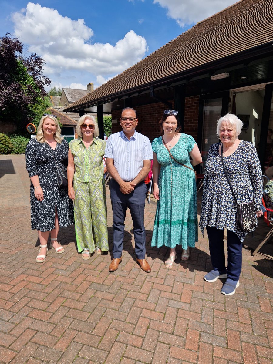 Yesterday I stopped by the Thomas Christie Almshouse Charity Open Day; they provide accommodation for older people in need throughout North &amp; Central Bedfordshire. Almshouses are the oldest form of social housing and have been part of British life for many generations (1/2)