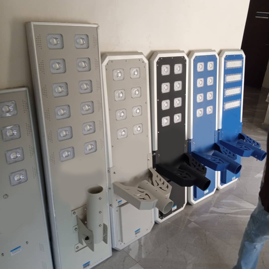 acesolartech's tweet image. We’re dedicated to powering your future with sustainable energy solutions. From solar street lamps to inverters and batteries, our management ensures top-quality products and services. Join us in making a greener world!  #AceSolarTech #SustainableEnergy #SolarPower #GreenEnergy