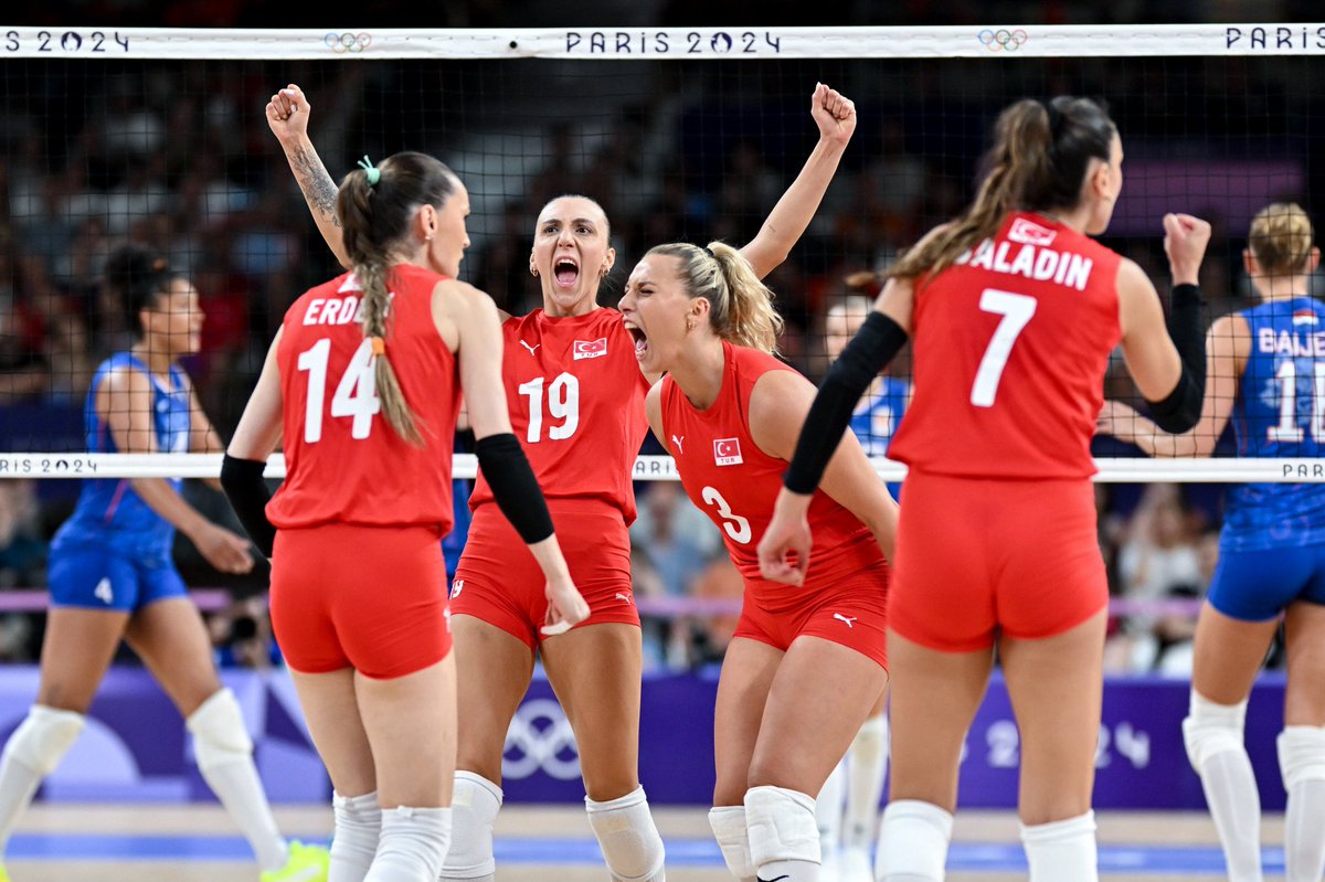 Zafer yine bizim 💪🏻 #Paris2024 #FileninSultanları