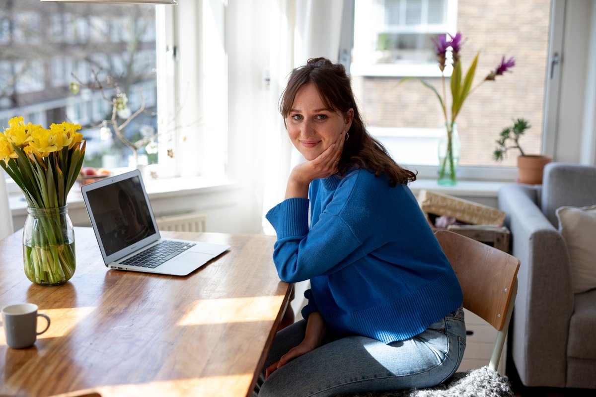 Gemeente <a href="/shertogenbosch/">'s-Hertogenbosch</a> heeft in samenwerking met <a href="/Farentsociaal/">Farentsociaalwerk</a>  en <a href="/HumanitasDBosch/">Humanitas Den Bosch</a> de nieuwe gratis online tool Buurtgenoten gelanceerd om mensen te helpen makkelijker contact te maken met anderen. Zie bit.ly/3SmoDYz
<a href="/SociaalWerkNL/">Sociaal Werk Nederland</a>