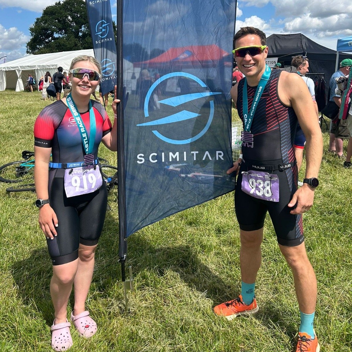 ScimitarTri's tweet photo. #medalmonday | Belvoir Castle📍

Congratulations to @run_warney_run and Hannah Craven who took part in the @CastleRaces Belvoir Castle Triathlon last weekend. 

Matt finished an impressive 6th overall while Hannah battled to finish the race despite an injury hampered run.

#tri https://t.co/0RAuQmnfCH