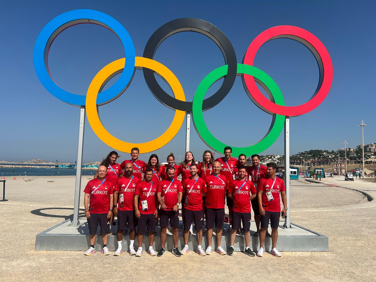 TurkiyeYelken's tweet photo. Olimpik Takımımız Marsilya Olimpik Marina'da Heyecanla Yarışların Başlamasını Bekliyor 🇹🇷🫶🏻🙌🏻
#Paris2024Sailing #olympics #turkishsailingteam #tmok_olimpiyat #gsb #teamtürkiye #türkiyeyelkenfederasyonu #tyf #nacra17 #ilcasailing #formulakite #470sailing #iqfoil https://t.co/RpzxKbTItL