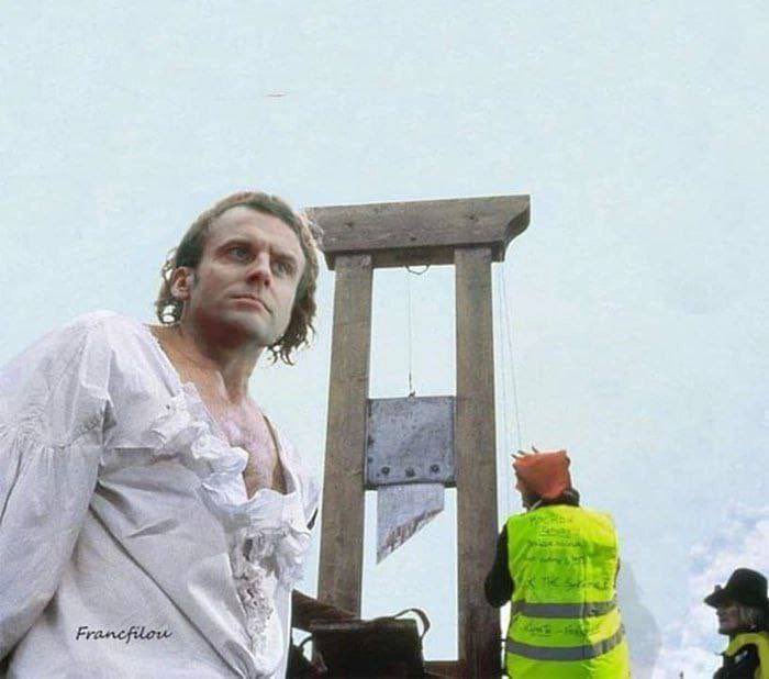 У лягушатников зараз тIк👇