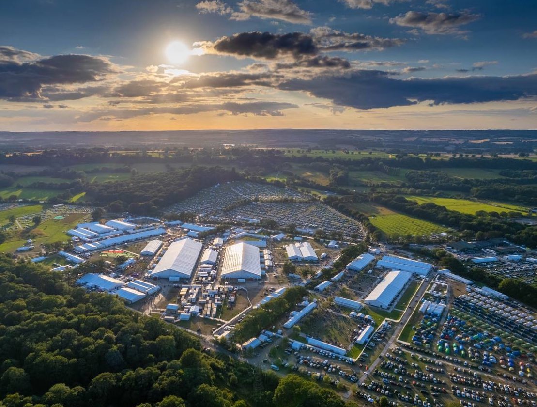 ahm_sajeel's tweet photo. The final drone shot for Jalsa Salana 2024 @JalsaUK #JalsaUK2024 https://t.co/39zVE8UHnQ
