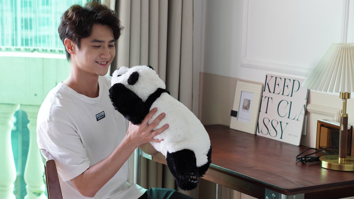 meta_Robotics's tweet photo. 🌟#metaPanda supports custom voice wake-up words, letting users assign a unique name. This personalized feature strengthens the bond, making it a special companion for kids, adults, and seniors. 🐼💖
🛒https://t.co/kRyY528vpA
#Panda #metaAnimal #interactivepet #innovation https://t.co/r7w2hf4By0