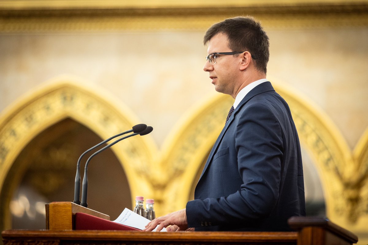JanosBoka_HU's tweet image. At #COSAC: message of @Europarl_EN elections: call for change. Europeans expect better from #EU. Political responsibility of #HU24EU is to listen to their voice. If we pretend European politics can go on business as usual, we are failing our citizens.