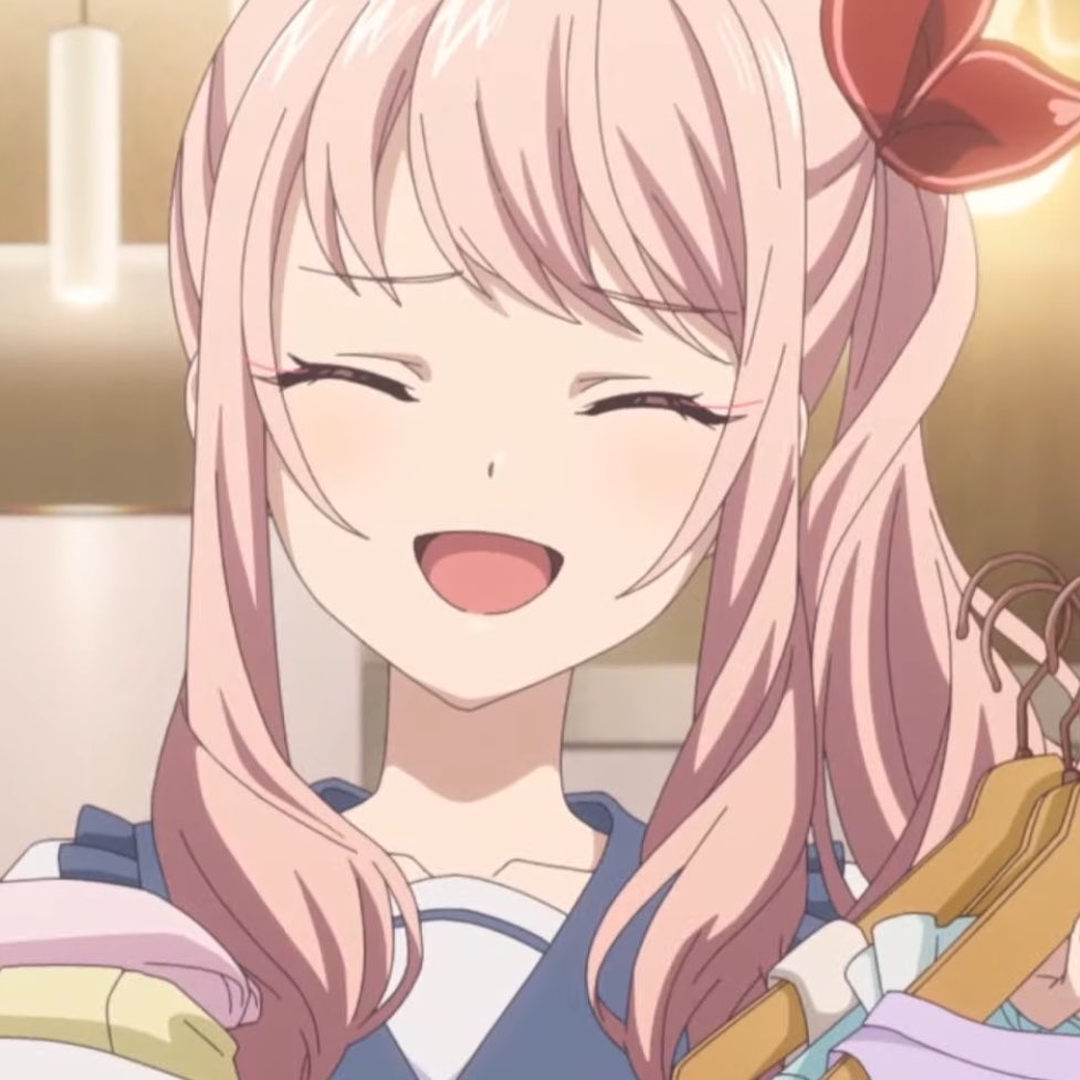 ppprsk48's tweet image. 아키야마 전매특허
눈썹 쏙 내리고 빵긋웃기