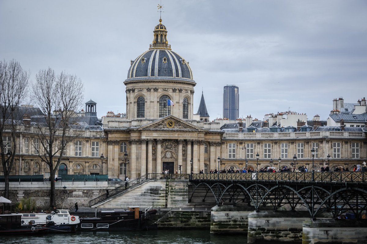 tomfitzphoto's tweet photo. In honour of #Paris2024 some photos of my favourite city from my archive… https://t.co/jP8T4jDfEE