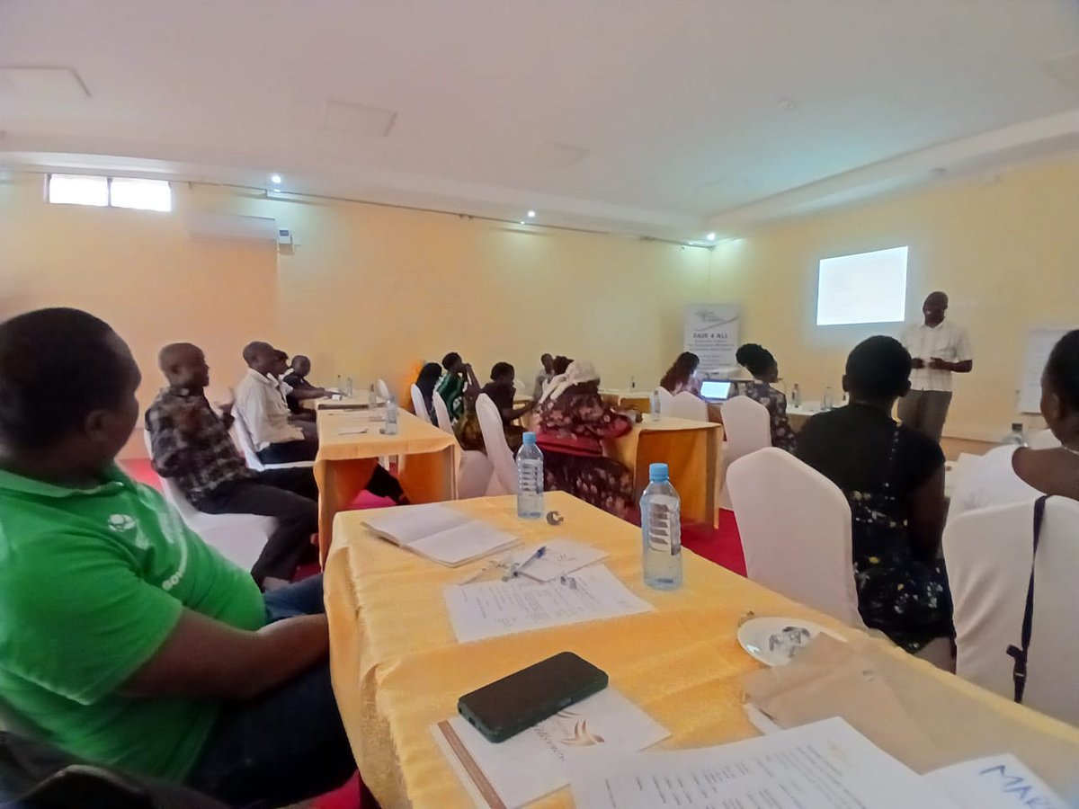 Winamgrassroot2's tweet photo. With support from @oxfamnovib through @HuairouConnect we are able to Engage & Improve Grassroots Famers to be able to Access Markets especially with Value Chain Addition thus Co-Creation & Sustainablity hence livehoods Improvement. #scalingup
#ValueChainAddition https://t.co/Zs40c1Fz5e