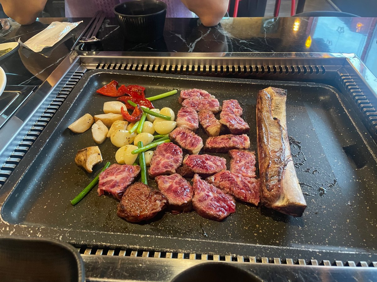 good4630's tweet photo. 이천티하우스에덴 -우대갈비
경주 첨성대 :후기  여름엔  집에있자 ㅎ https://t.co/4ZZ51uzedB