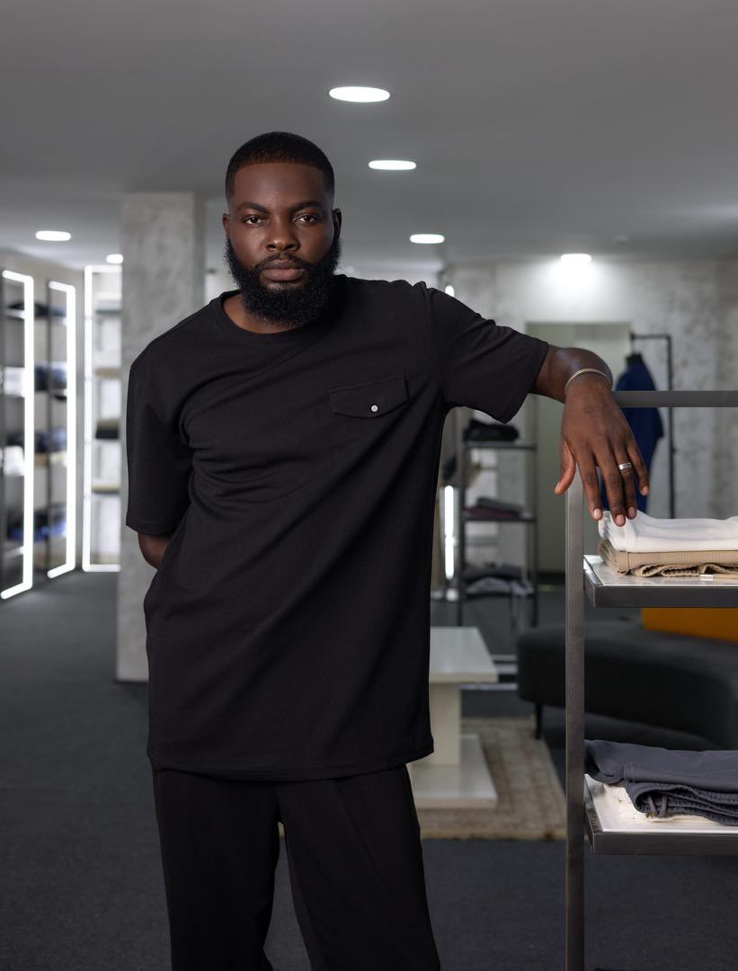 𝐒𝐘𝐀𝐑𝐈 𝐋𝐔𝐗𝐄 𝐋𝐎𝐔𝐍𝐆𝐄 𝐖𝐄𝐀𝐑 

𝐀𝐯𝐚𝐢𝐥𝐚𝐛𝐥𝐞 𝐢𝐧:
𝐆𝐑𝐄𝐘, 𝐁𝐋𝐀𝐂𝐊, 𝐂𝐇𝐎𝐂𝐎𝐋𝐀𝐓𝐄 𝐁𝐑𝐎𝐖𝐍 , 𝐎𝐅𝐅-𝐖𝐇𝐈𝐓𝐄 𝐀𝐍𝐃 𝐍𝐔𝐃𝐄 𝐂𝐎𝐋𝐎𝐑

#𝐏𝐫𝐞𝐦𝐢𝐮𝐦𝐥𝐮𝐱𝐮𝐫𝐲
#𝐒𝐲𝐚𝐫𝐢