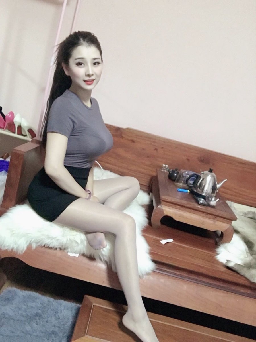 asxiaowanzi's tweet photo. 想不到文案，想"你"可以吗😝😝 https://t.co/09MjONgcI6