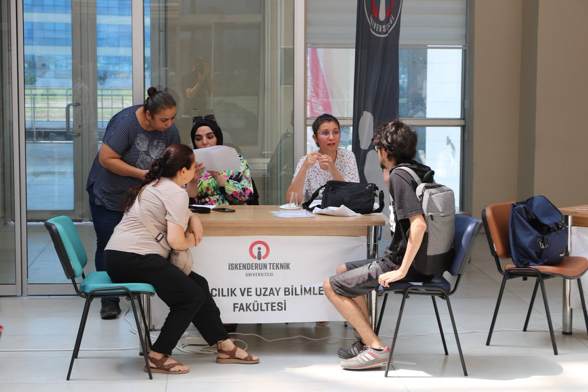 isteEduTr's tweet photo. TERCİH VE TANITIM GÜNLERİ İÇİN İSTE’YE BEKLERİZ
İskenderun Teknik Üniversitesi’nde (İSTE) 2024 Yükseköğretim Kurumları Sınavı (YKS) Yerleştirme – Tercih sürecinin başlamasına müteakip üniversite adayları için Tercih ve Tanıtım Günleri başladı.

https://t.co/T102qSQa9m https://t.co/wJnfk0xw1x