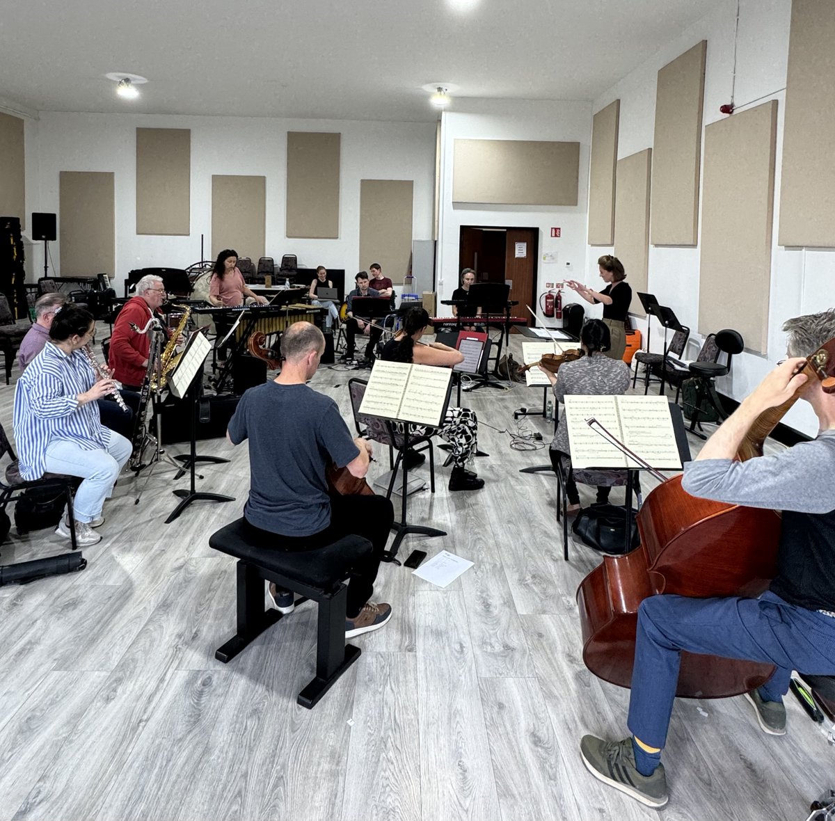 IrishNatOpera's tweet photo. We had a great time at the #Sitzprobe for #TradeMaryMotorhead on Saturday. Here's a glimpse of the orchestra in action. 🎸💥🎻 🎶
📆 8-11 August | @KilkennyArts
🎟️ https://t.co/Oulfjt39Bm https://t.co/XietYhKtHd