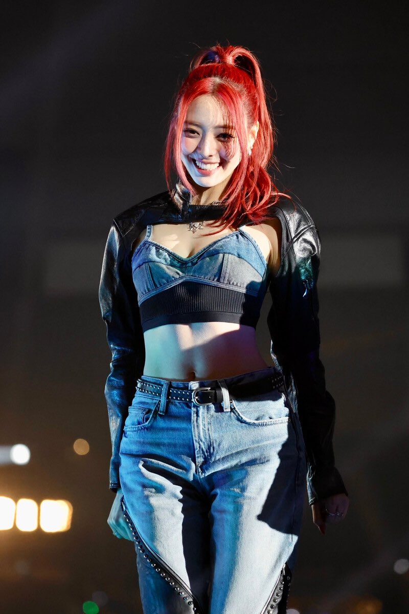beloved_yuna's tweet photo. Attractive Woman 😆
#YUNA #유나 #신유나 https://t.co/5f5lTRNkKT