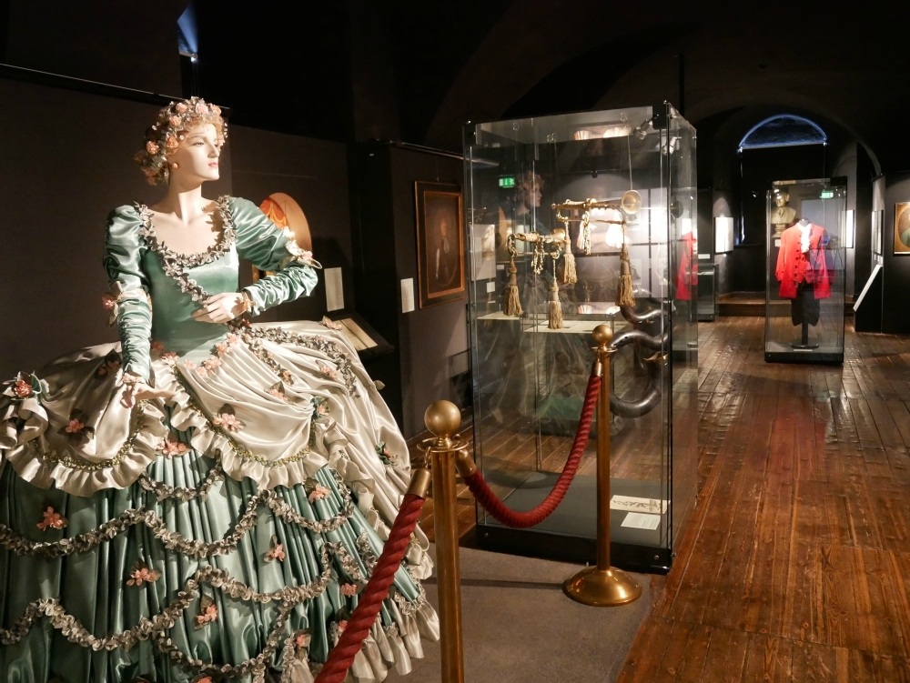 Heathercowper's tweet photo. 👑Learn about Schloss Friedenstein in Gotha Germany and connections with Queen Victoria and Prince Albert
👉 https://t.co/2OWauGY1c5

@culturalheartofgermany @thueringen.tourismus.de #CulturalHeartofGermany #VisitThuringia https://t.co/YTaN8HEnYV
