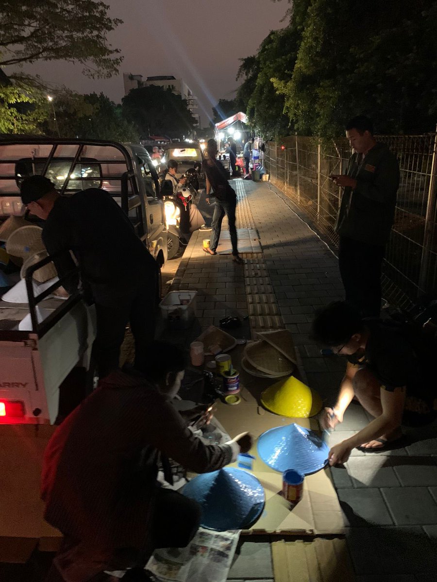 CapingMurce's tweet photo. CAPING REVISI !?! Sini mimin bantuuu revisi 🥰 kita ada di Jalan Pancasila depan Skolah Vokasi ya 

Lokasi Pasnya
https://t.co/GcokPgJuea https://t.co/H9AkrDxOsY