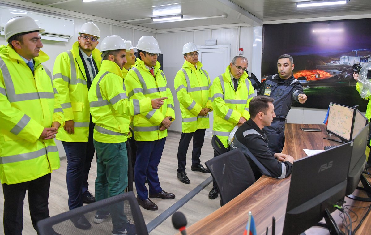 antiinhisar's tweet image. “AzerGold” QSC-nin (@Azergold_QSC) Daşkəsən rayonunda yerləşən Çovdar İnteqrəolunmuş Regional Emal Sahəsində (ÇİRES) inşa olunan Çəndə Qələviləşdirmə Zavodu tam rejimdə işə salınıb.

Ətraflı - bit.ly/3Srfka7

#EconomyAz