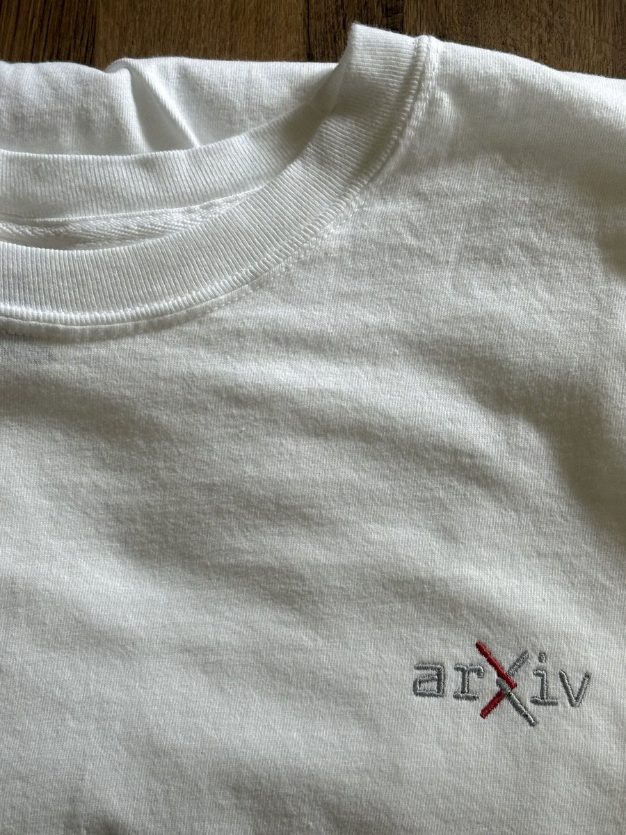 lawhsw's tweet image. don’t worry about it babe it’s just a brand