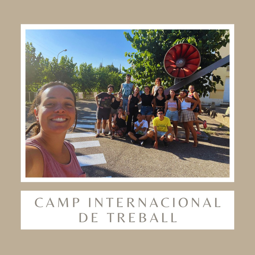CentralTalarn's tweet photo. #campinternacionaldetreball 
Jovent amb ganes d’aprendre, encuriosits pel territori i pel patrimoni. 
I el personal de coordinació, immillorable 🥰
#workcamp #voluntariatinternacional #volunteering #turismeindustrial #cultura #patrimoni #espaipatrimonialLaCentral #pirineus https://t.co/FjZ3Ue5XRo