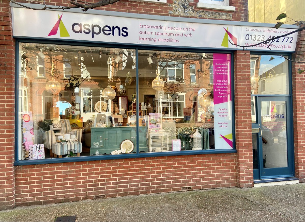 Aspens (@aspenscharities) on Twitter photo 🎧Listen in to today's interview on <a href="/BBCSussex/">BBC Sussex</a> Radio featuring #Aspens' Richard Anstead.
The interview focuses on our charity shops & the key role they play in supporting our charity's mission & vision.
aspens.org.uk/news/listen-to… 🎧Listen in to today's interview on <a href="/BBCSussex/">BBC Sussex</a> Radio featuring #Aspens' Richard Anstead.
The interview focuses on our charity shops & the key role they play in supporting our charity's mission & vision.
aspens.org.uk/news/listen-to…