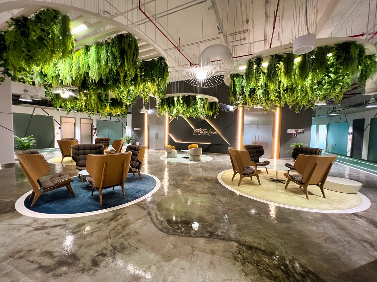 mycoreo's tweet photo. Exciting announcement for the sports sector. Unbelievable prices for commercial spaces in the #AspireZone This is the perfect place to conduct business and network with the leaders of the sporting industry in the region: https://t.co/01wuQCA0WE https://t.co/aPxtQAGke6