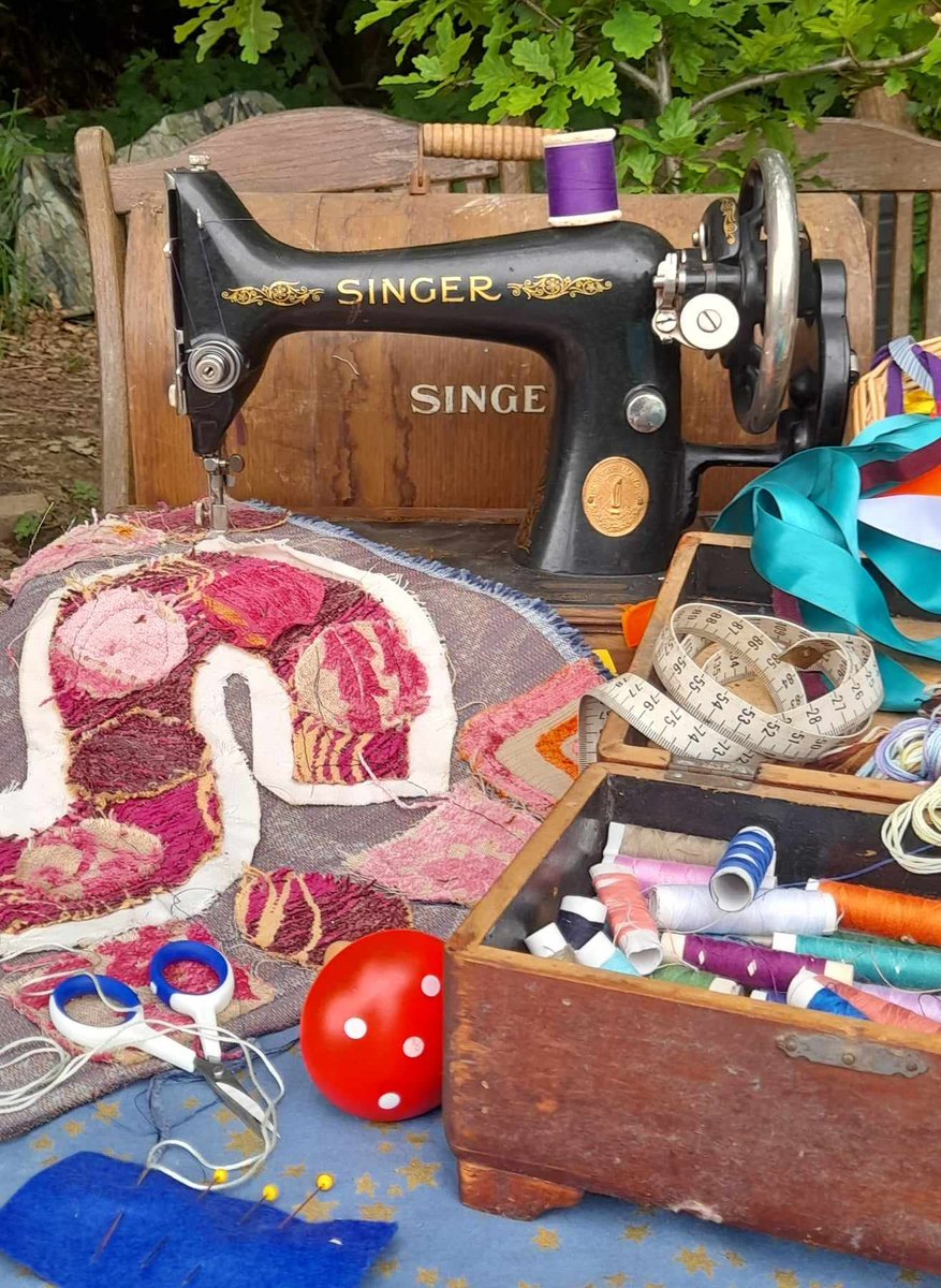 burnleyfest's tweet photo. What's On #BCF24. Visit Caravanalogue – based around a restored classic caravan, artists Kerris &amp; Leonie will be offering FREE textile based workshops.  From using old Singer hand and foot powered sewing machines to hand stitching. @teamMPA @Superslowway @FGW1784 @CanalRiverTrust https://t.co/iljFnNYJa6