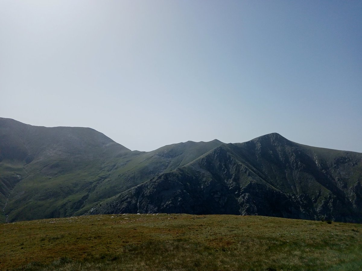 Balandrau i els Tres Pics.
#comadevaca
#pirineuoriental