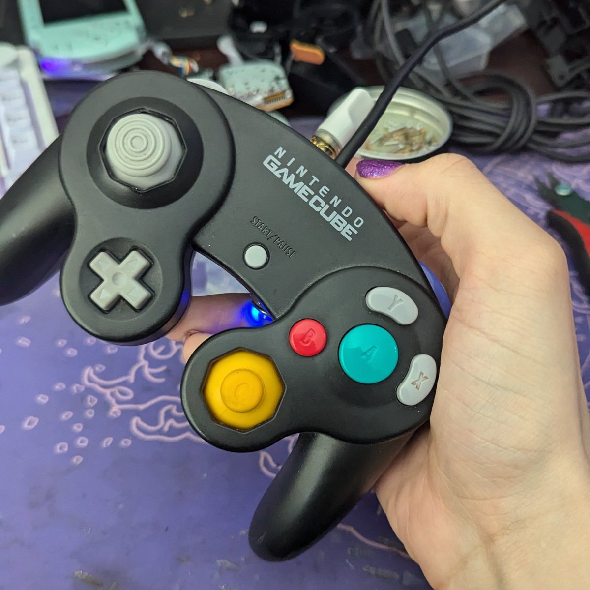 CheeseGCC's tweet image. made a controller for if you get too tilted (this does work btw)