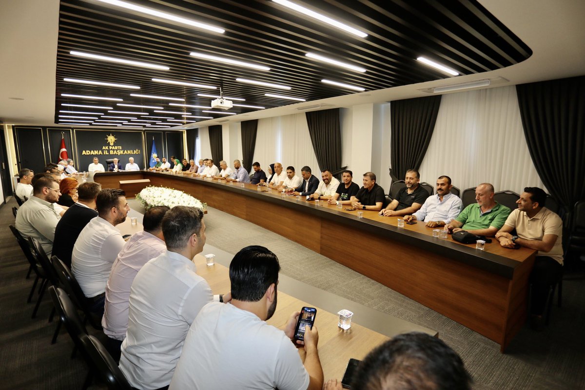 AhmetOzturk__01's tweet photo. Haftalık Olağan İl 𝗬𝘂̈𝗿𝘂̈𝘁𝗺𝗲 ve 𝗬𝗼̈𝗻𝗲𝘁𝗶𝗺 𝗞𝘂𝗿𝘂𝗹𝘂 toplantımızı gerçekleştirdik. 

Toplantımızın hayırlara vesile olmasını diliyorum.

@ozangulacti https://t.co/LbEA5M9DLg