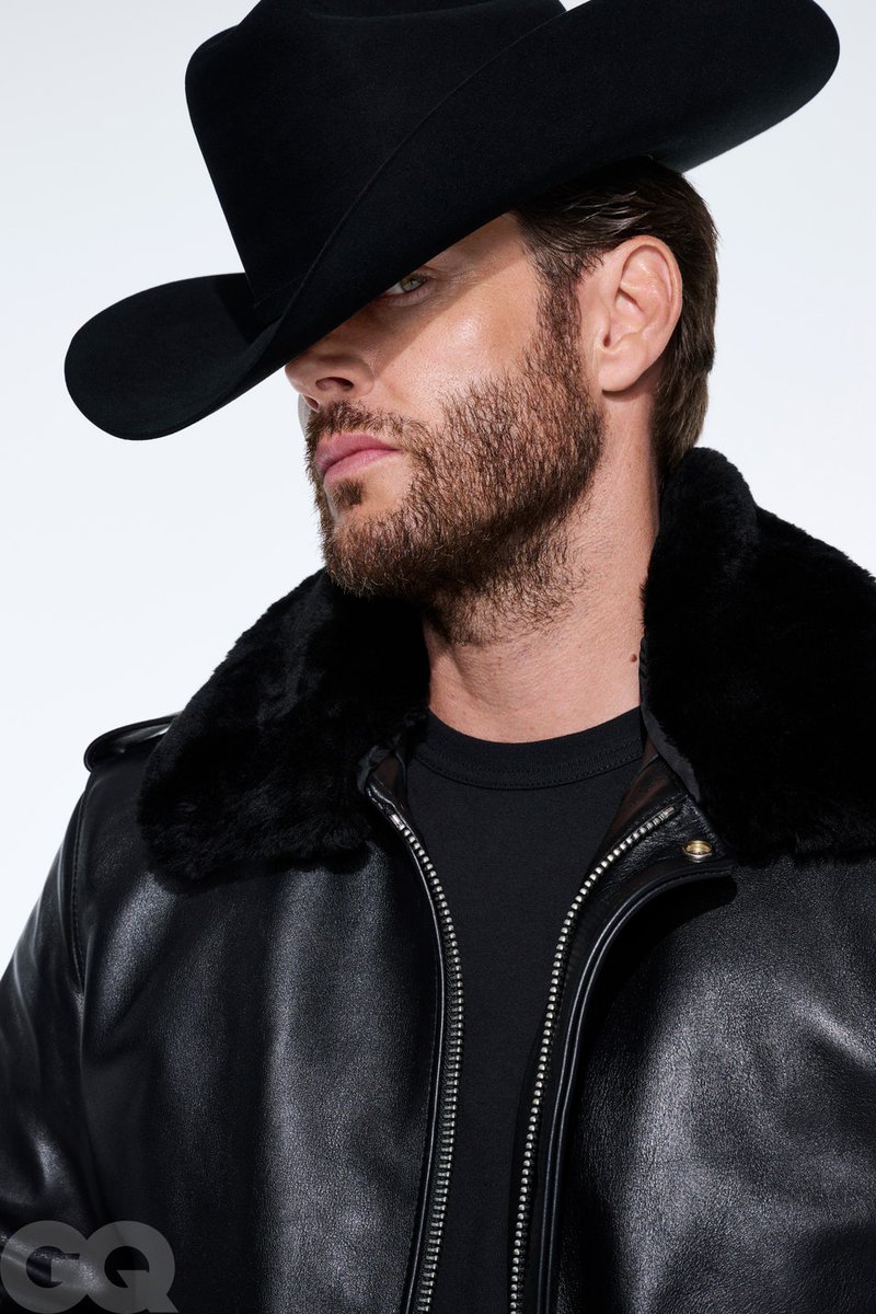 When are we going to get a new Jensen Ackles photoshoot? I don't just want it,I NEED it!