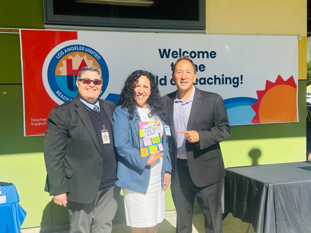 Is there a profession more impactful than a teacher?  Chief HR Officer, Dr. Frank Serrato welcomes our new LAUSD teachers to The World of Teaching, 4 days of sharing best practices with tools, resources, and a safe space for learning.