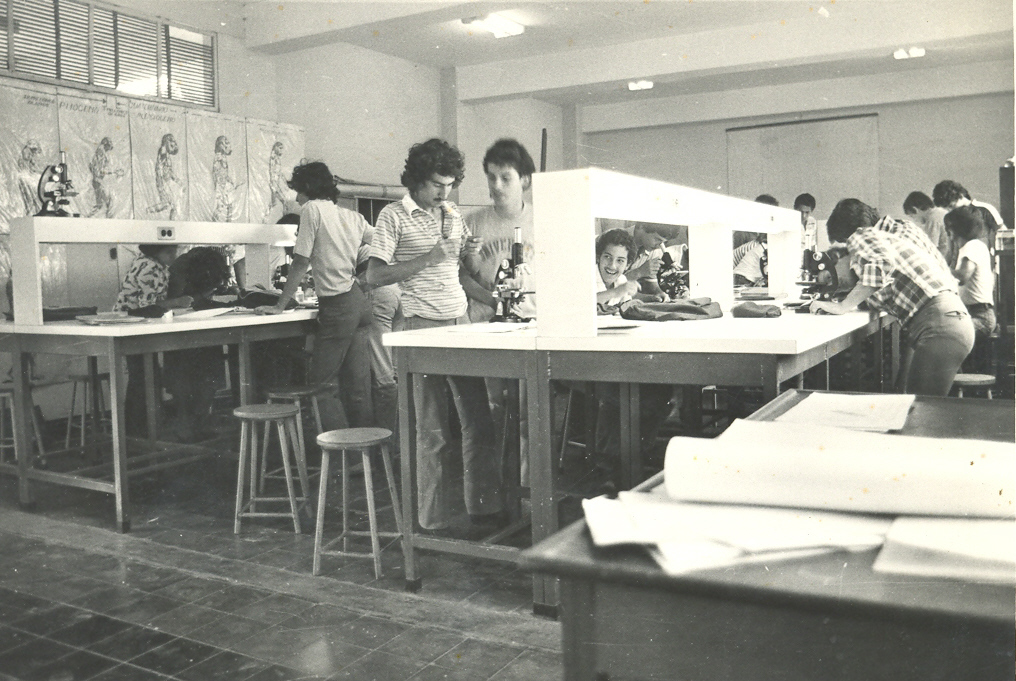 PalmiraUNAL's tweet photo. 📰#NoticiaUNAL | La UNAL Sede Palmira cumplirá 9⃣0⃣ años aportando al desarrollo regional en Colombia💯 https://t.co/iaNfh4fzMc

Desde su fundación, ha estado a la vanguardia en investigación agrícola, ambiental, agroindustrial y pecuaria, además en diseño y administración. 🔝✅ https://t.co/5ETyI5awtq