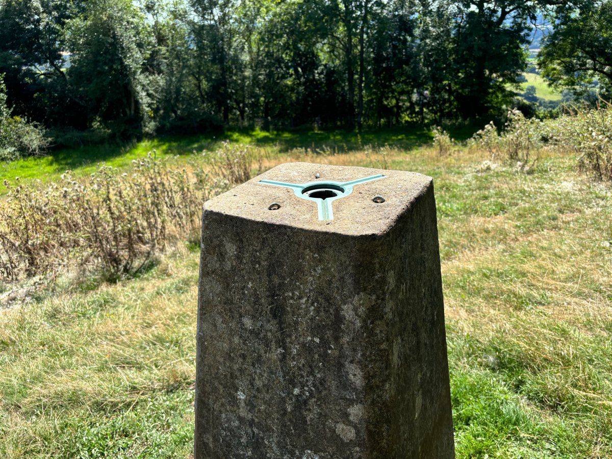 Two Dogs & an Awning (@2dogsawning) on Twitter photo My 442nd <a href="/ordnancesurvey/">Ordnance Survey</a> #trigpillar bagged today at Berrow Green (Grid Ref: SO743583) on a 10 mile circuit from Ankerdine Common whilst staying at Bromyard CAMC <a href="/candmclub/">Caravan and Motorhome Club</a> #trigbagging #charitywalk #trigbagger #bootsonmiles #getoutside My 442nd <a href="/ordnancesurvey/">Ordnance Survey</a> #trigpillar bagged today at Berrow Green (Grid Ref: SO743583) on a 10 mile circuit from Ankerdine Common whilst staying at Bromyard CAMC <a href="/candmclub/">Caravan and Motorhome Club</a> #trigbagging #charitywalk #trigbagger #bootsonmiles #getoutside