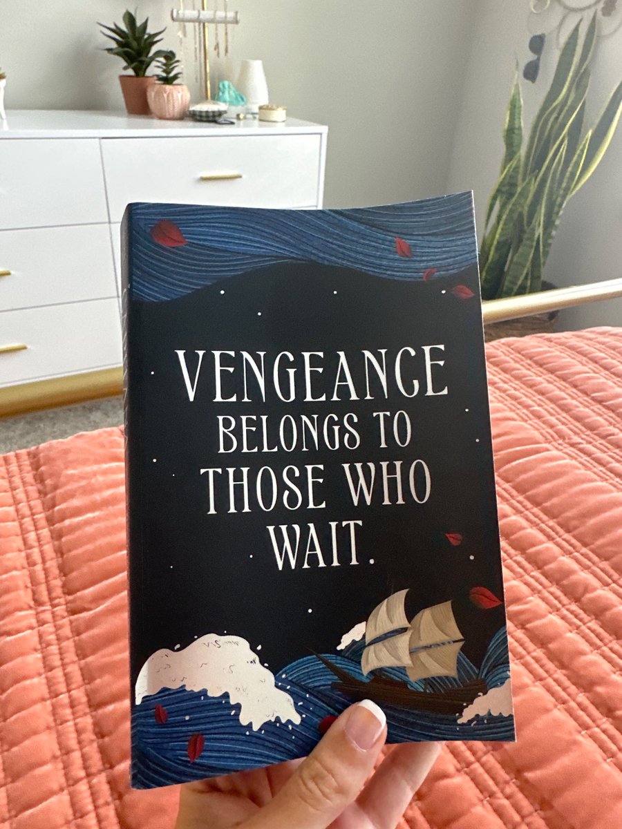 holaaaaa to the absolutely spectacular UK proofs for my debut pirate fantasy, CAPITANA 🏴‍☠️❤️🥹