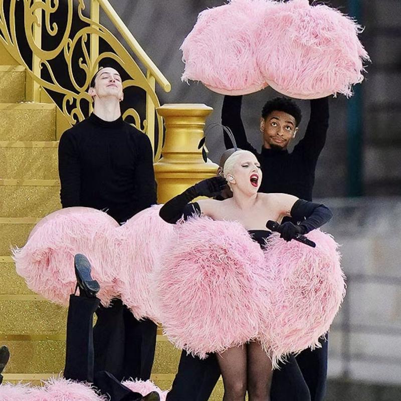 how it feels to have my bagel with lox