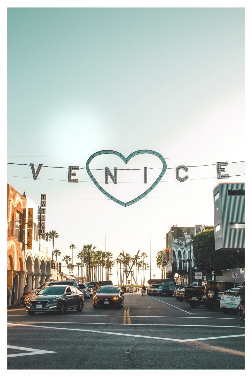 CptHopey's tweet photo. Venice Beach, Los Angeles. https://t.co/FIhUl6vNxc