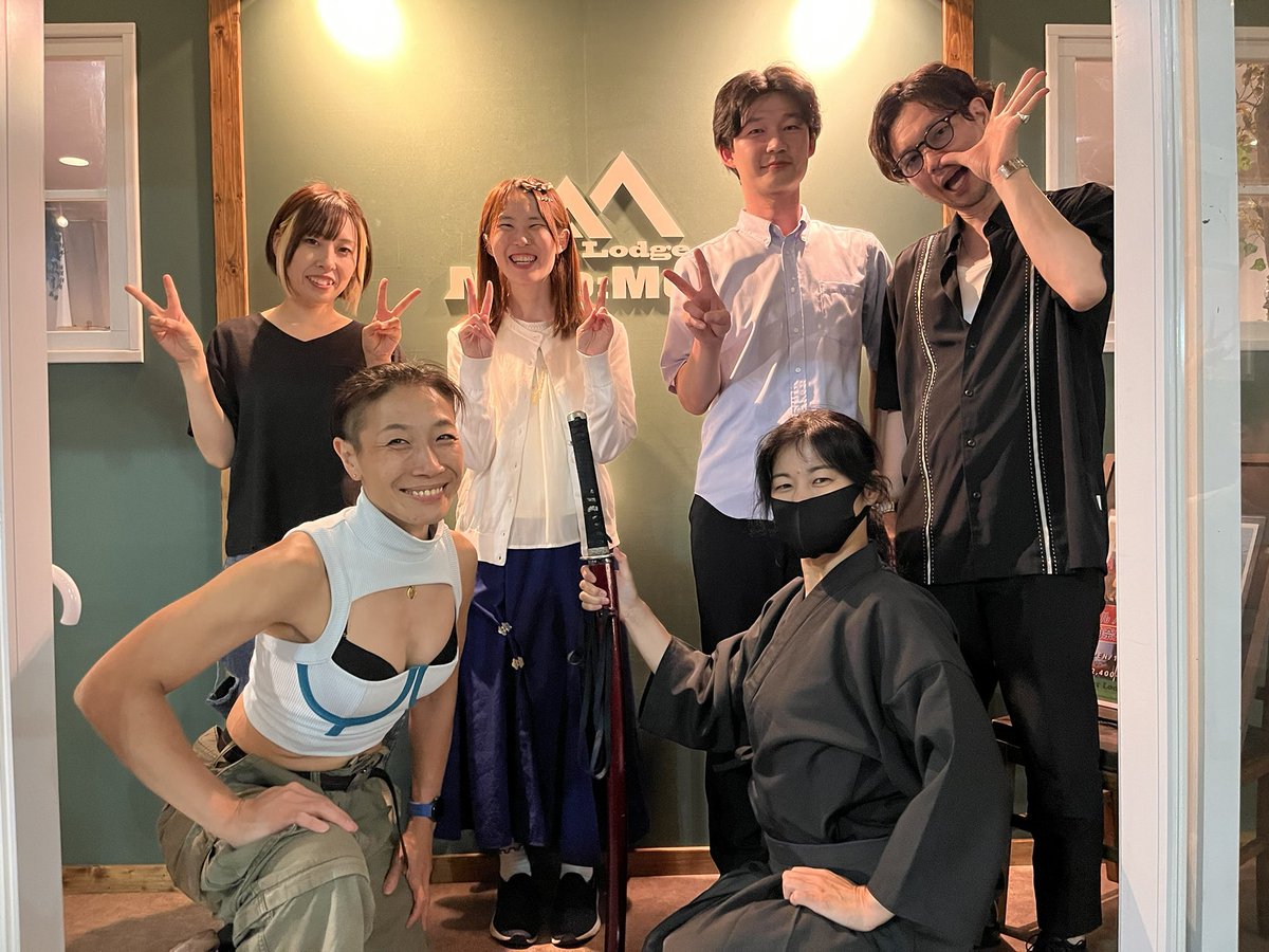 swing_miss91's tweet photo. お侍さんとエクササイズした熱い暑い夜でした！
みんな違ってみんないい😆
動画は後日あげます！ https://t.co/CwCVPsmISB