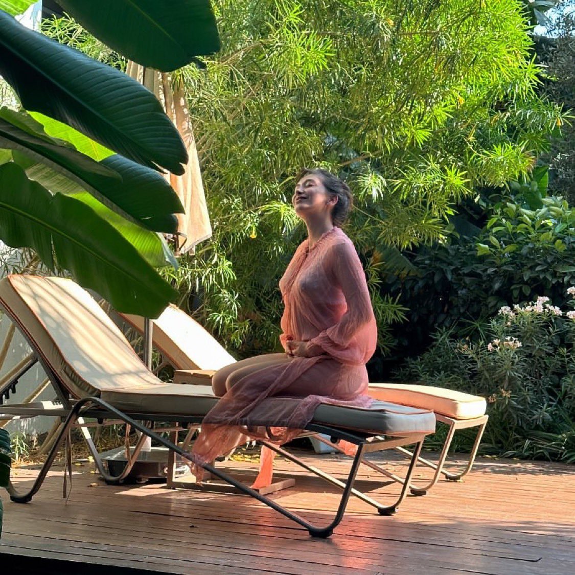 TvDunyasii's tweet photo. #NeslihanAtagül bebek beklediklerini bu paylaşım ile duyurdu…

“Bir süre daha bu ‘mutluluğumuzu’ mahrem tutmak tutmak isterdik. Hakkımız da buydu açıkçası... Velhasılkelam;

Biz mutluyuz, memnunuz ve iyiyiz.” https://t.co/PT4erz9gtf