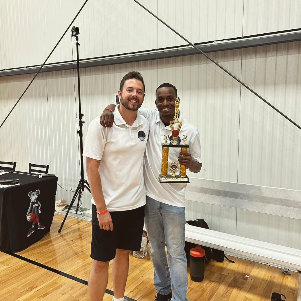 capped off the AAU season with a small trophy and a big smile. thankful for these guys and everyone in our program 

<a href="/EliteSummit/">Summit City Elite</a>