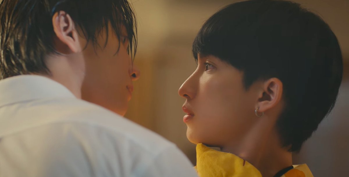 midknightmoodz's tweet photo. P'Cir: "If I told you I was your lover from a parallel world, would you believe me, Phu?"

BOSSNOEUL INTRO TBNW 
#IntroTheBoyNextWorld https://t.co/ZarElmZafq
