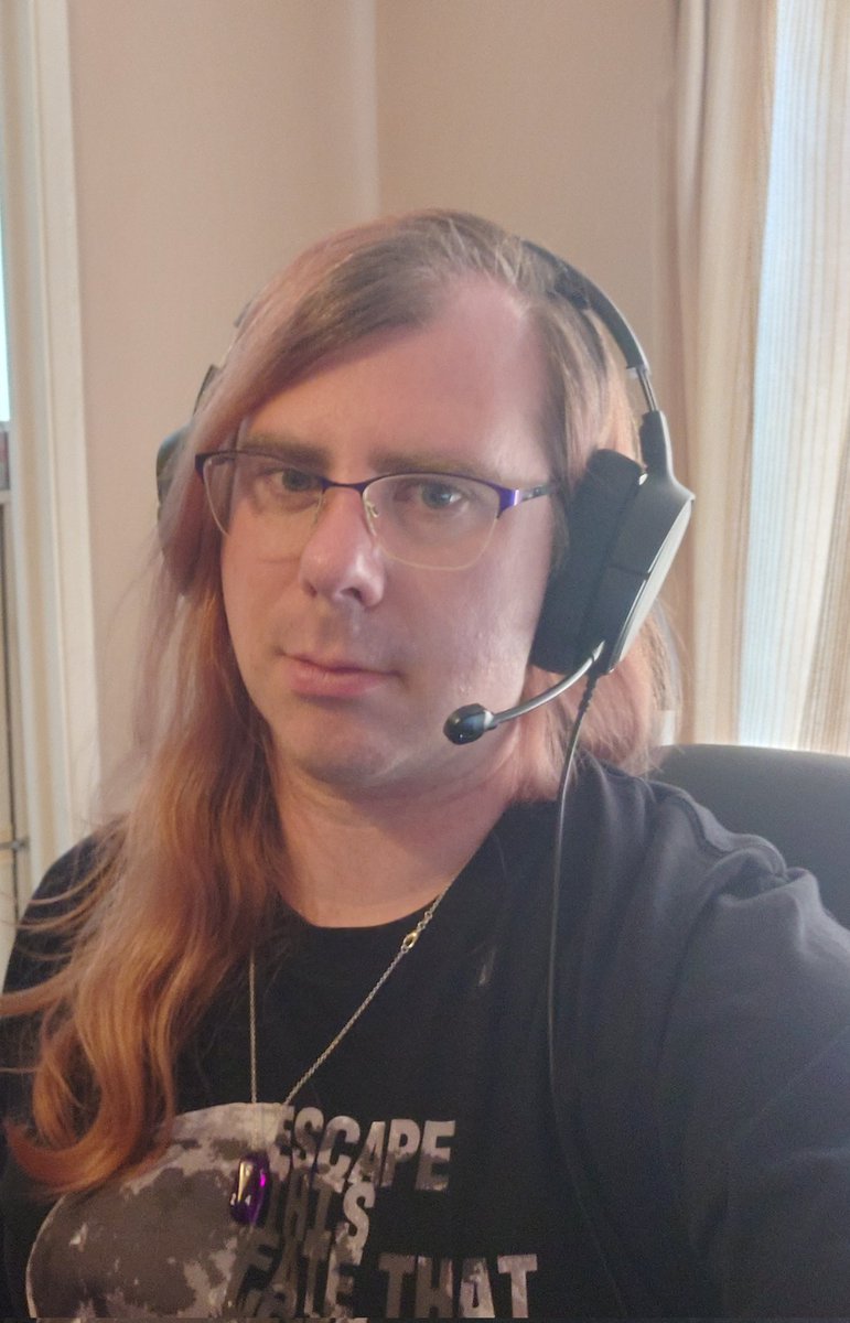 lexforth's tweet image. Been feeling kinda fem today while working.