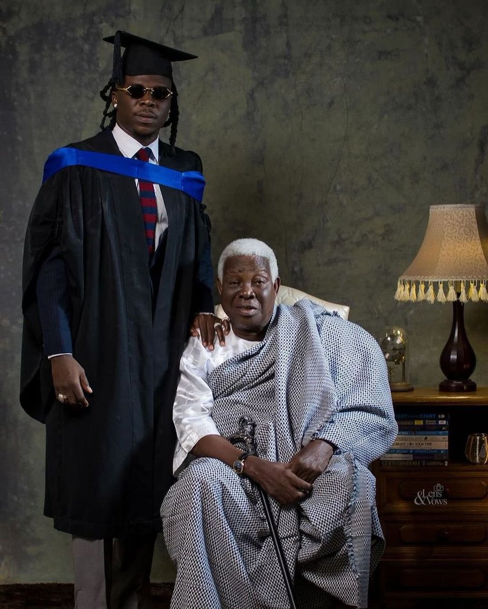 Stonebwoy n father ❤ ❤❤